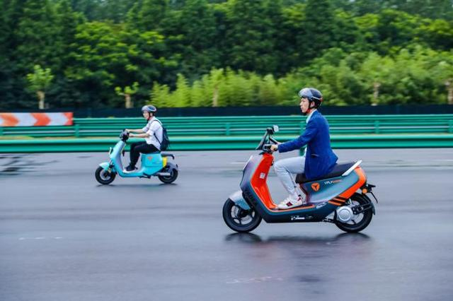電動(dòng)車電池的正常壽命是多少？多久換一次最佳？答案來(lái)了！